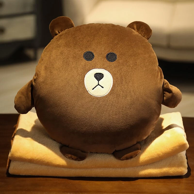 Pokémon Pikachu 3D Kuschelkissen 4 Pokémon Pikachu 3D Kuschelkissen - Image 4