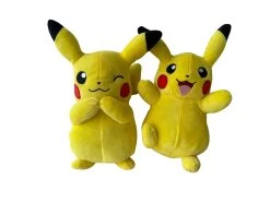 Liebliche Plüsch Pikachus In 3 Verschiedenen Varianten -Pokémon Spielzeug Geschäft LieblichePl chPikachusin3verschiedenenVarianten4