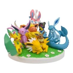 Pokemon Eevee Evoli Entwicklungen Figuren