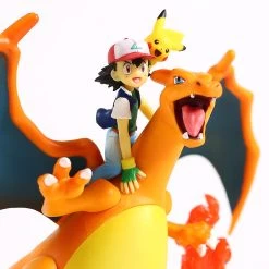 Ash Ketchum & Charizard / Glurak Lizardon Sammel Figur Pokemon -Pokémon Spielzeug Geschäft product image 1154202536
