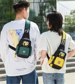 Pokemon Schultertasche, Slingbag Unisex, Verschiedene Farben -Pokémon Spielzeug Geschäft product image 1477673713