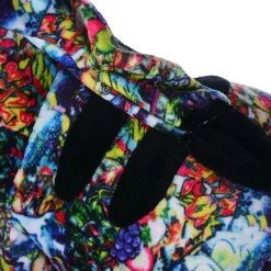 Pikachu Kuscheltier Pokemon Graffiti Look - 13cm -Pokémon Spielzeug Geschäft product image 1637003640