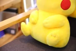 XXL Pikachu Kuscheltier (ca. 60cm) -Pokémon Spielzeug Geschäft product image 1891289116