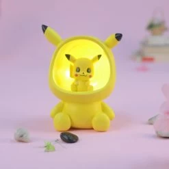 Pokémon Pikachu Nachtleuchte -Pokémon Spielzeug Geschäft product image 1984790100